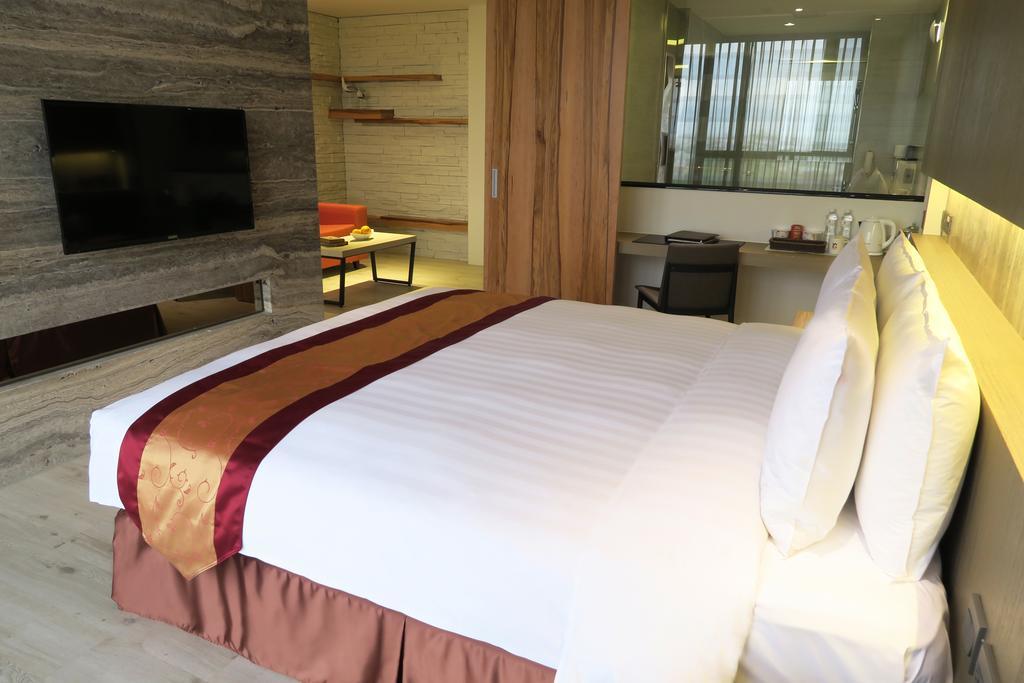 Look Royal Resort Chiayi Eksteriør bilde Deluxe room